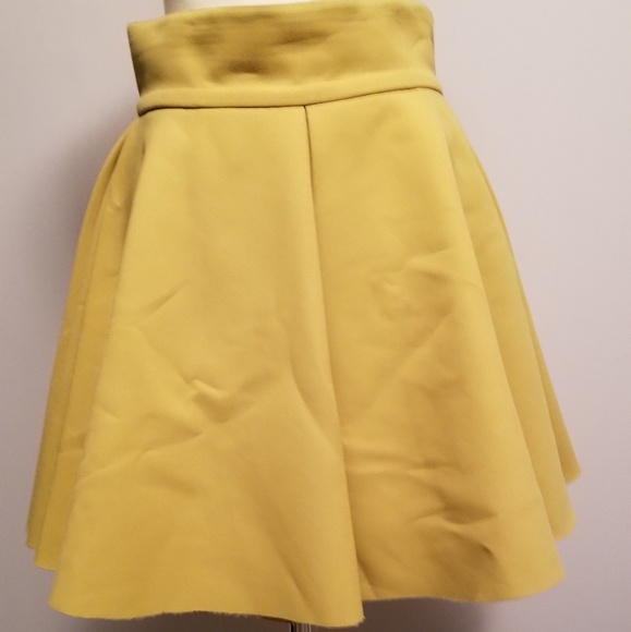 H&M Flare Skirt - Yellow - Picture 3 of 7